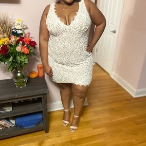 Beautiful lace overlay dress